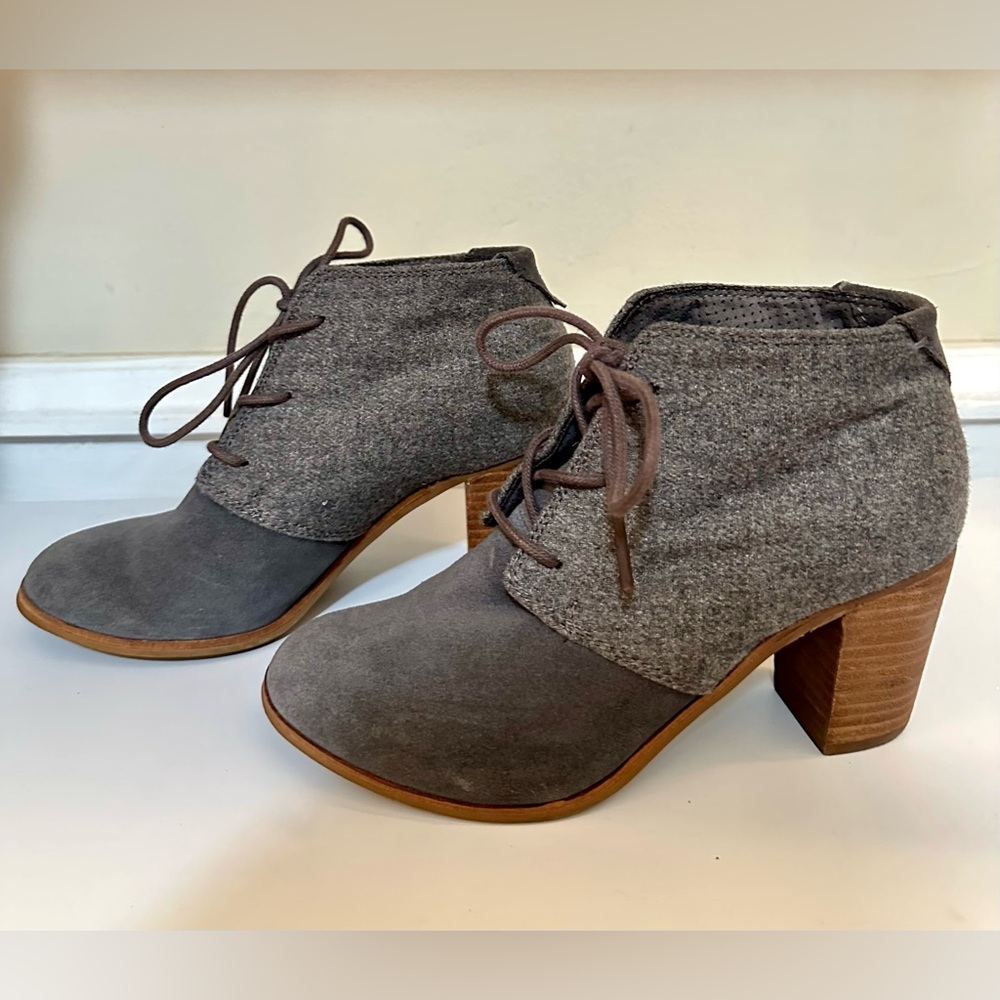 TOMS Lunata Bootie – Gray Wool Felt & Suede Lace-Up Heeled Ankle Boots –Sz 6.5